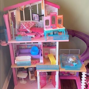 Barbie Dream House with swimming pool